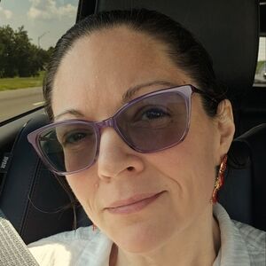 Meet your Posher, DeAnn